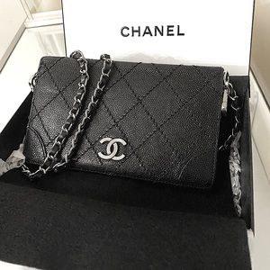 ❤️LAST CHANCE ❤️Chanel Quilted Long WOC🔥